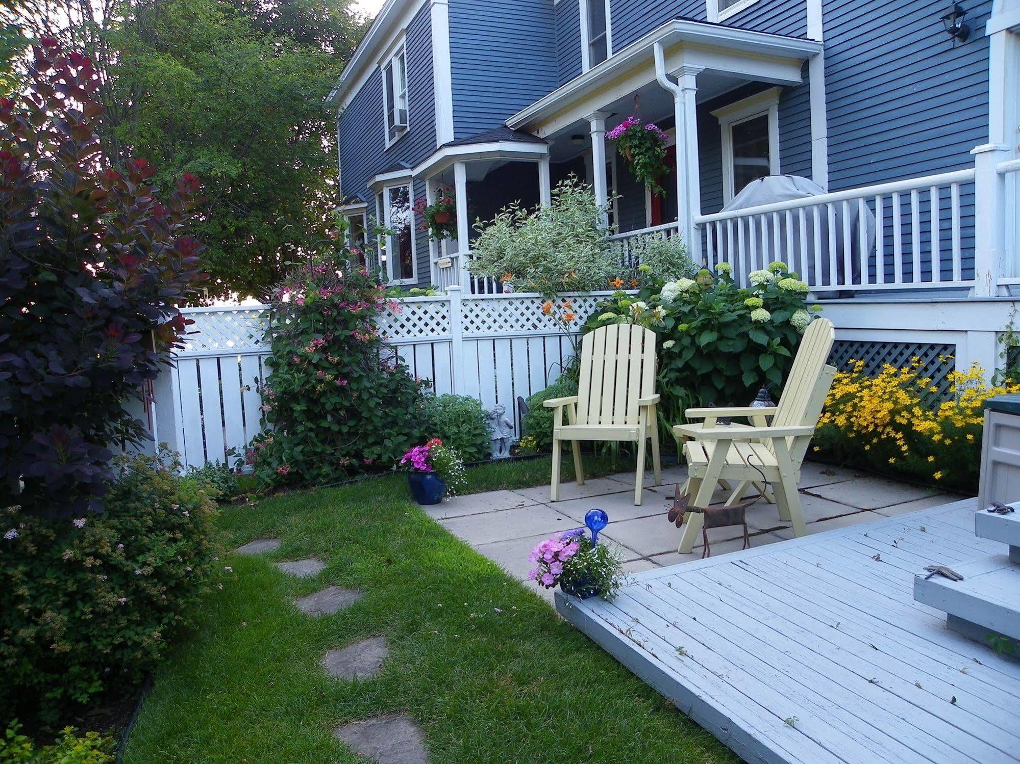 The Colonel'S In Bed And Breakfast Fredericton Ngoại thất bức ảnh